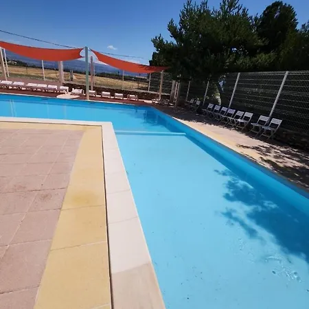 Flo Mobil Poney Trois Etoiles Route De Moustiers Ste Croix *